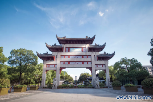 休假啦！这份暑期校园糊口指南，请收好~